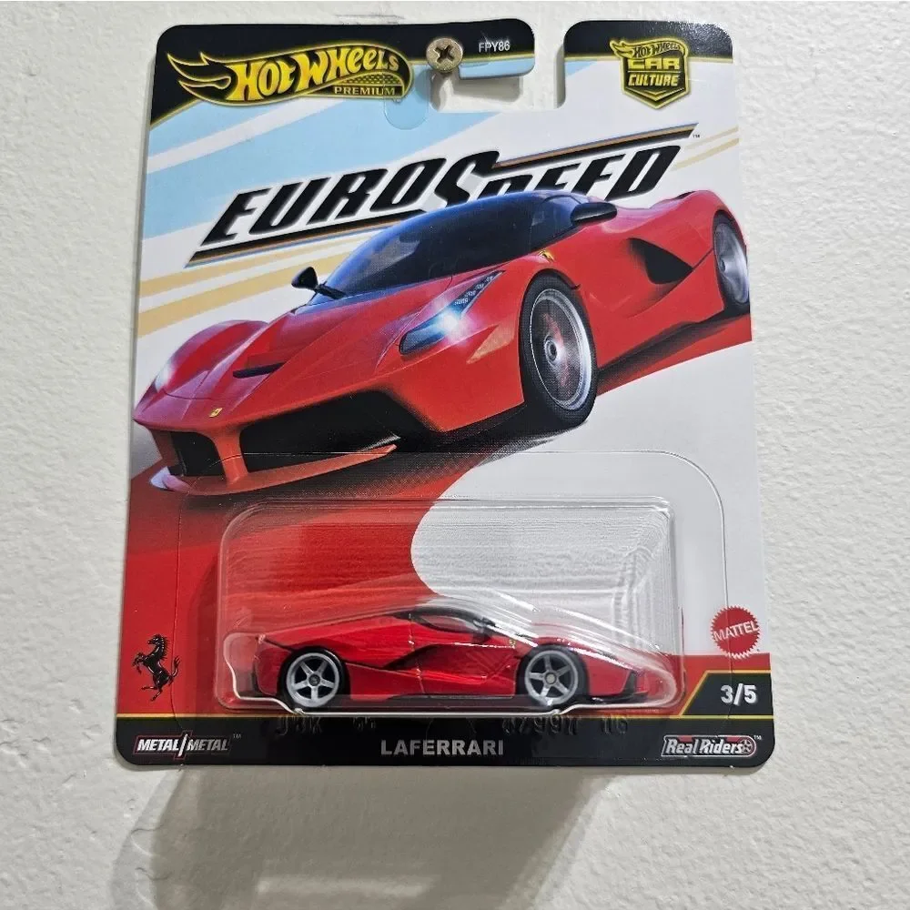 Hotwheels La Ferarri Premium